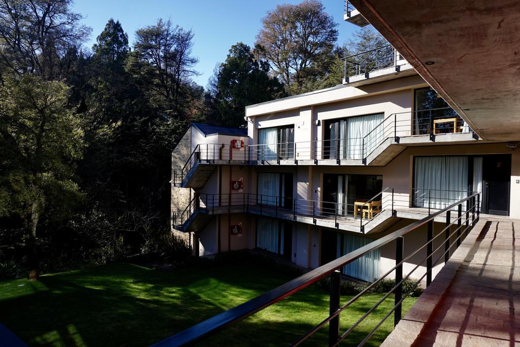 El Oasis Apart Hotel San Martín de los Andes Exterior foto
